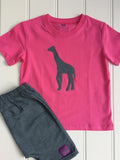 Isabee Giraffe t-shirt - pink - 100% organic cotton